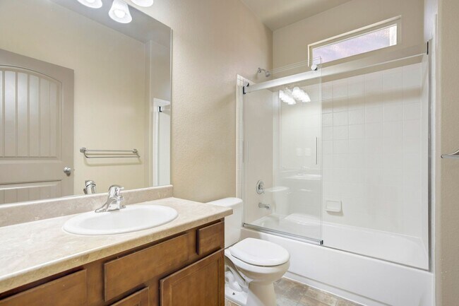 Building Photo - Ranch Style 4 Bedroom Home in Cordera...sh...