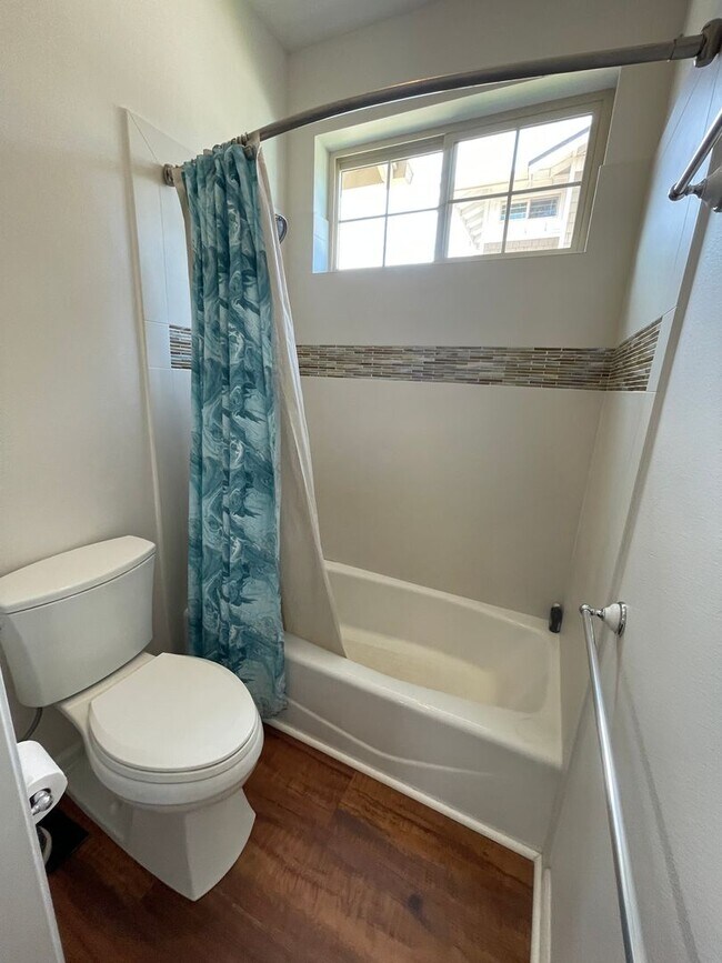 Building Photo - Pet Friendly Kahoma Village Furnished Three Bedroom