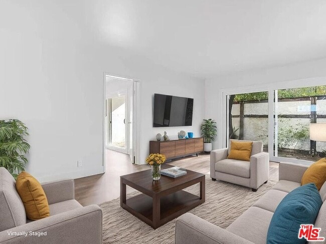 Building Photo - 1813 9th St