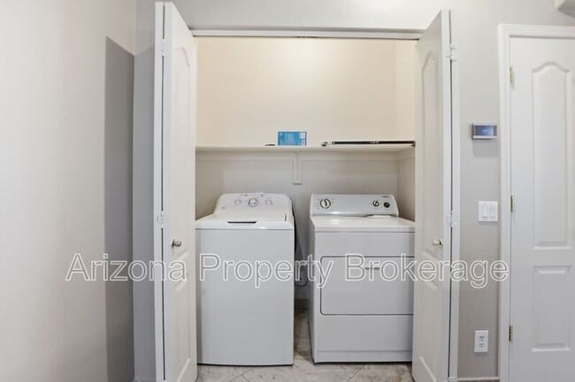 Building Photo - 8717 N 58th Ln