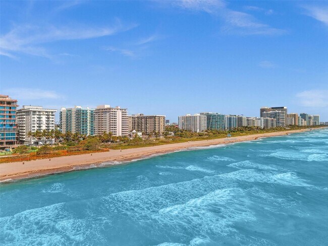 Building Photo - 9195 Collins Ave