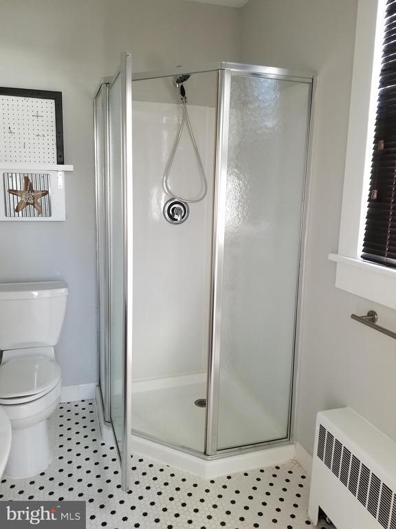 Building Photo - 300 Lafayette St