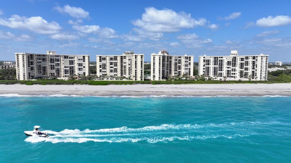 Building Photo - 100 Ocean Trail Way