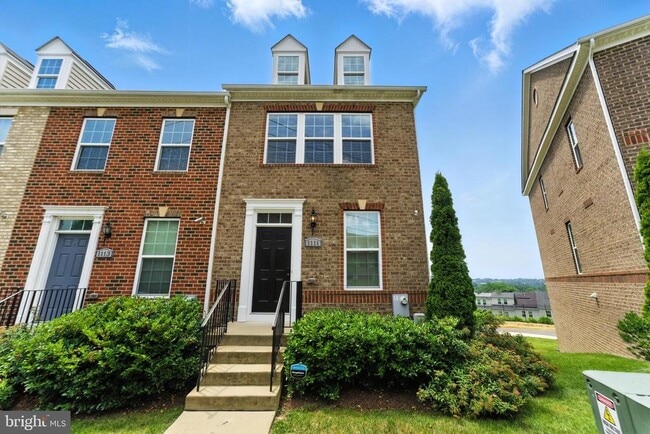 Primary Photo - 1111 Trenton Pl SE