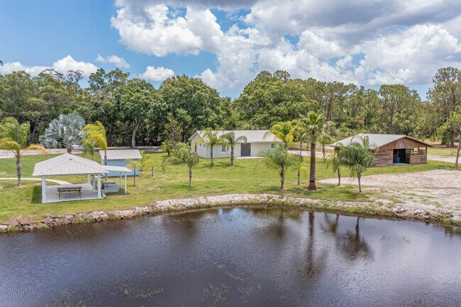 Building Photo - 12955 91st St