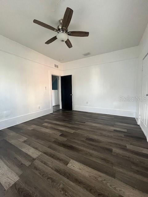 Building Photo - 301 E Palm Ave