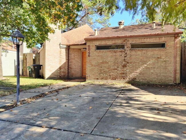 Building Photo - 5346 Randon Rd