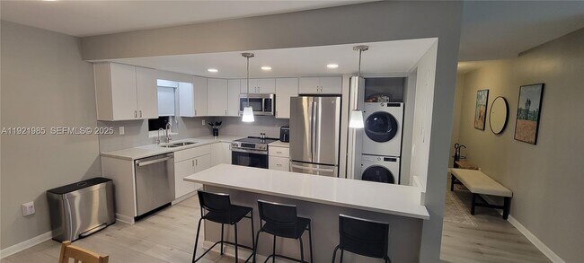 Building Photo - 1200 14th St