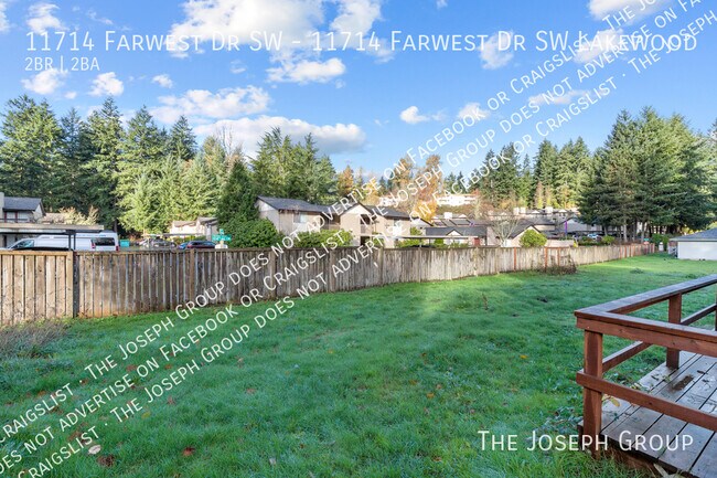 Building Photo - 11714 Farwest Dr SW