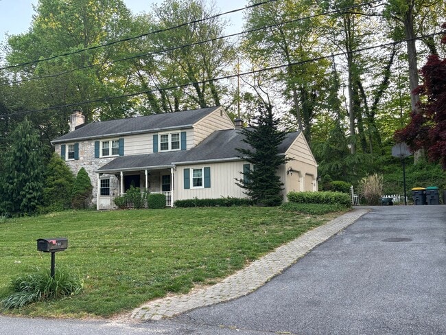 Primary Photo - 3302 Heritage Dr