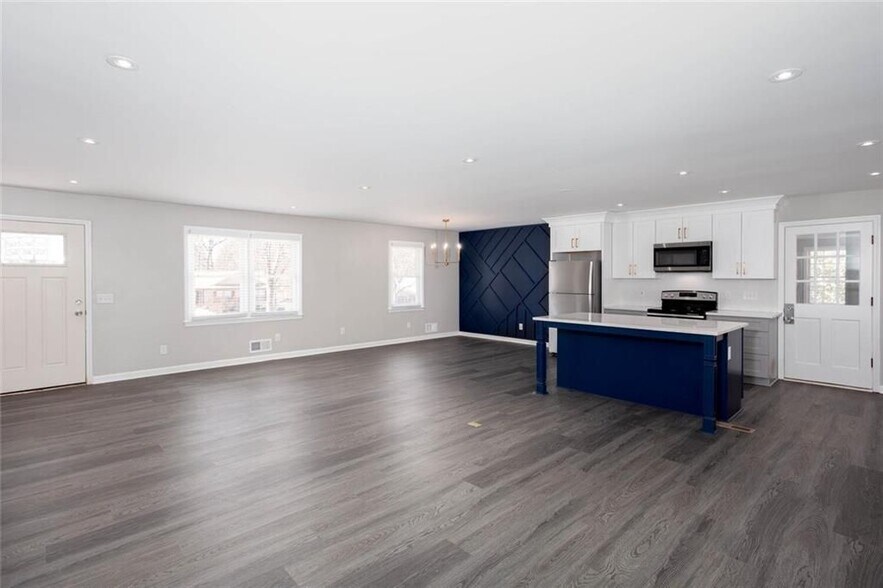 Building Photo - 1722 Johnston Trail NW