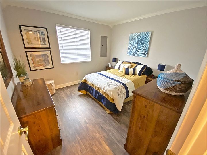Building Photo - 200 Henlopen Sta