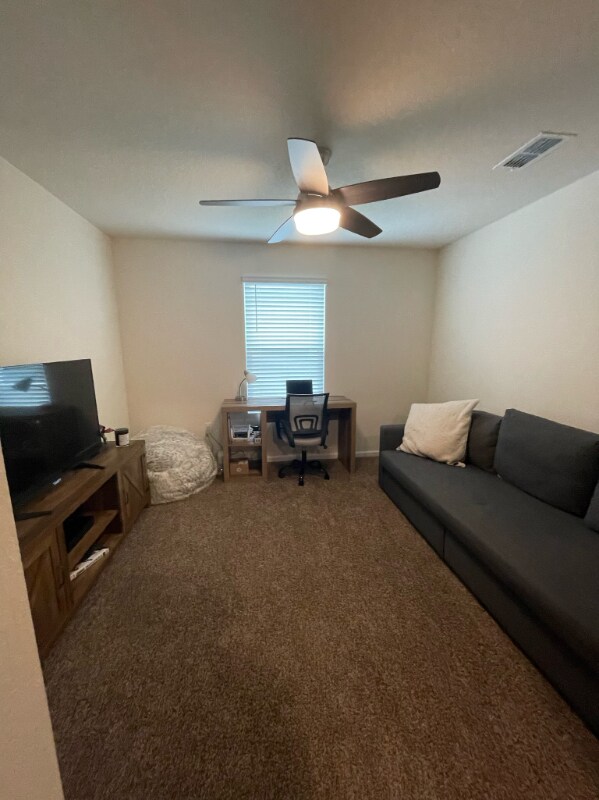 Building Photo - 3702 Shiner Dr