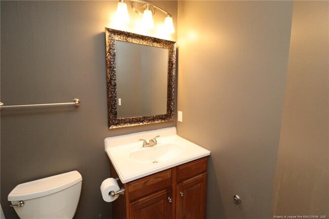 Building Photo - 10941 Pendragon Pl