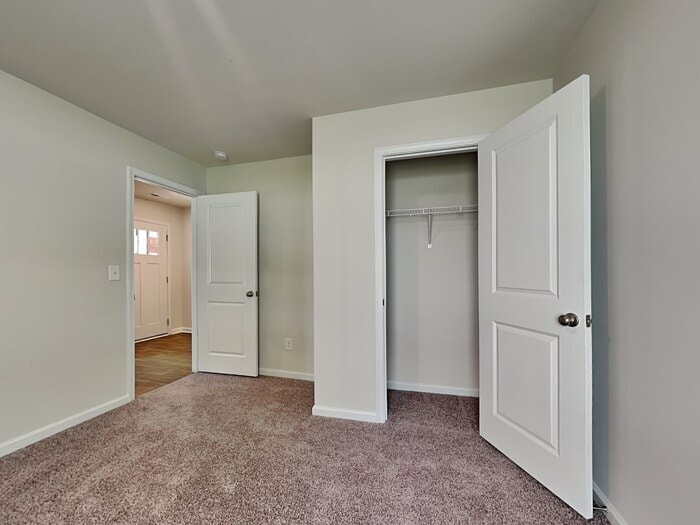 Building Photo - 306 Crooked Pne Ct