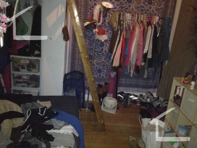 Building Photo - Great 3 Bed Available 9/1/26 (Fenway)