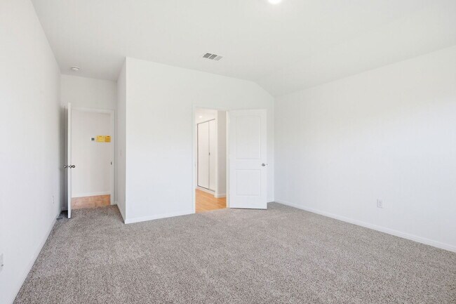 Building Photo - 1904 Marlin Spike Dr