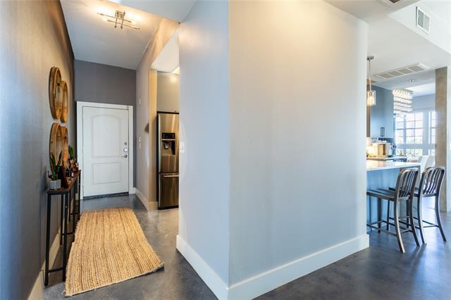 Building Photo - 3225 Turtle Creek Blvd Blvd