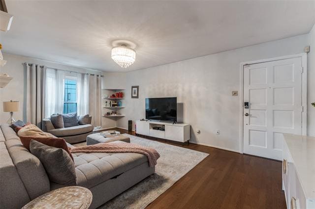 Building Photo - 4020 Holland Ave