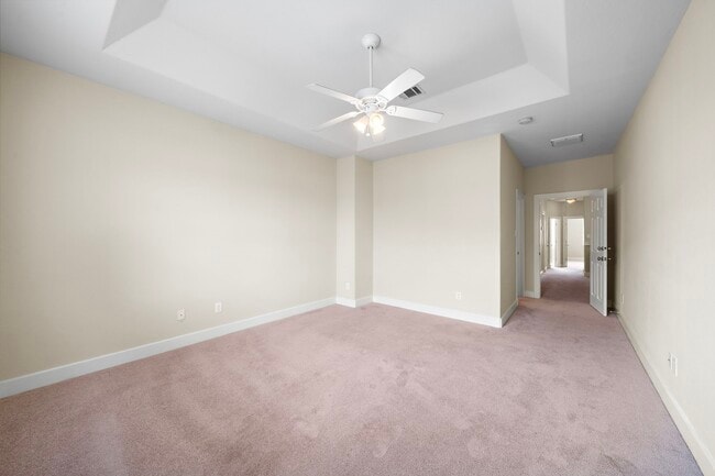 Building Photo - 2865 Westhollow Dr