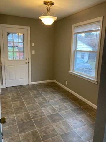 Building Photo - 226 N Delmar Ave