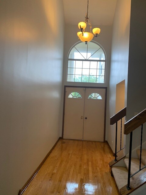 Building Photo - 820 Dracut Ln