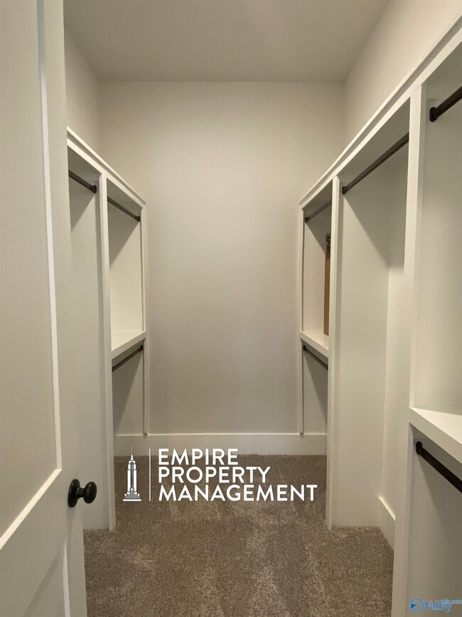 Building Photo - 318 Hay Rake Dr