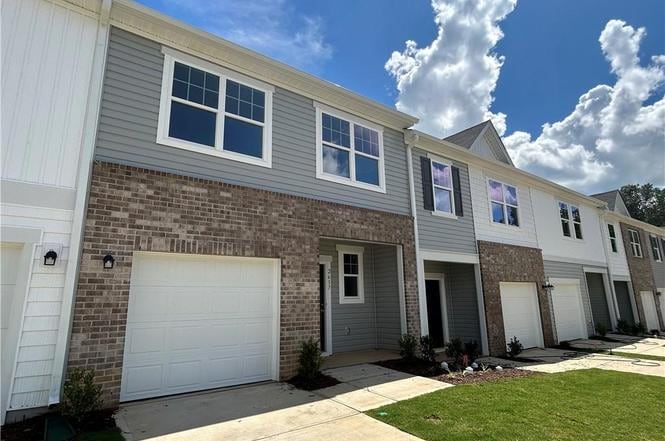 Building Photo - 2635 Westell Wy