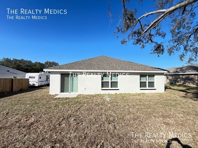 Building Photo - Lovely BRAND NEW 3 Bedroom, 2 Bathroom Hom...