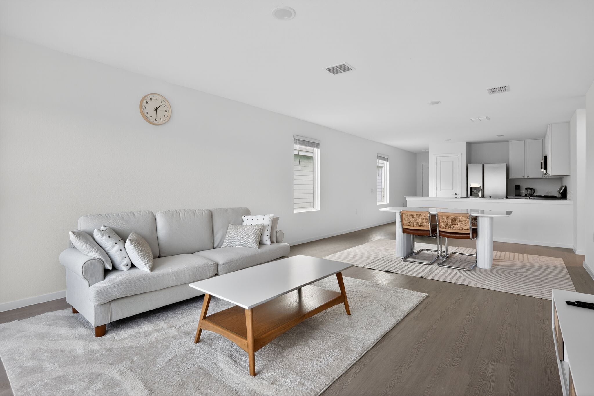 Building Photo - 1451 Neria Loop