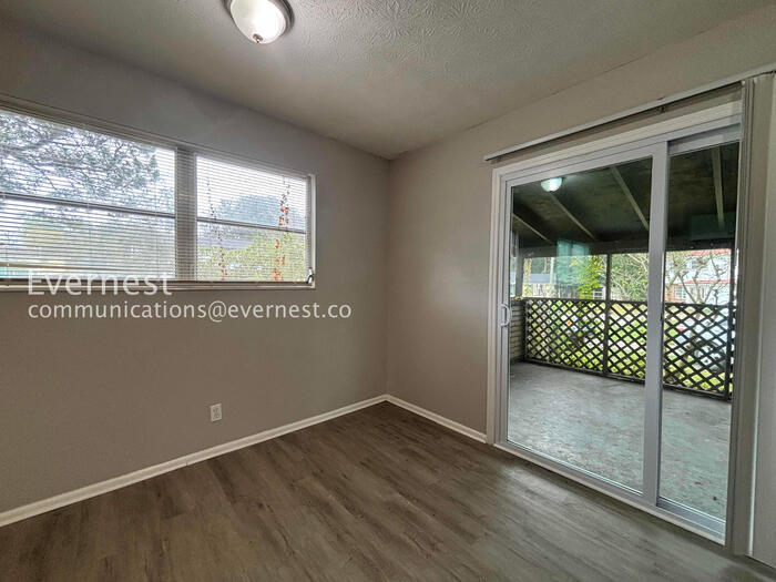 Building Photo - 6824 Rojo Ct