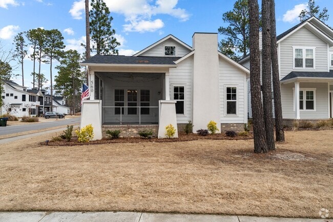 Building Photo - 560 Wellers Way