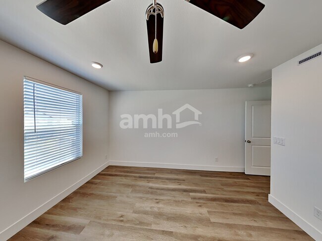 Building Photo - 4284 Halo Hollyhock St