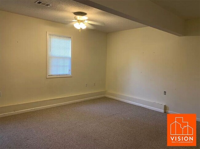 Building Photo - 1390 Eagles Nest Circle