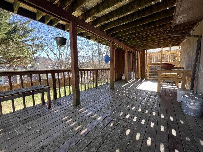 Building Photo - 116 Ridgeley Rd