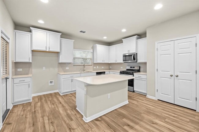 Building Photo - 1156 Autumn Heather Dr