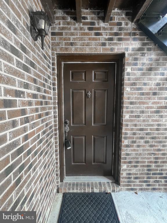 Building Photo - 81 W Bluebell Ln
