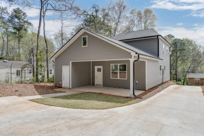 Building Photo - 1641 E Broad St