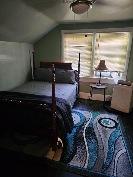 Building Photo - 104 Washington Ave