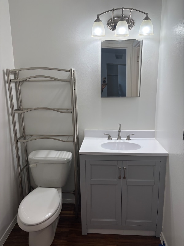 Building Photo - 4326 Villa Dr