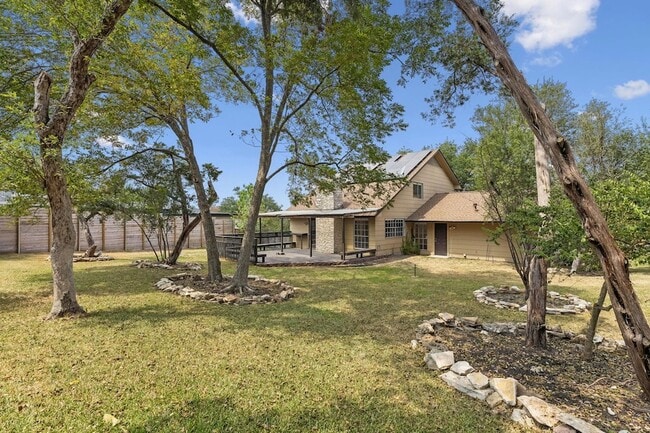 Building Photo - 4303 Rimdale Dr