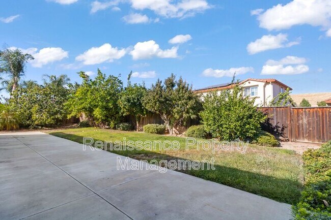Building Photo - 4633 Appleglen St