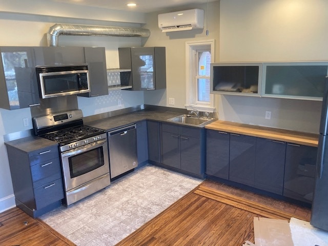 Building Photo - 20 N 50th St