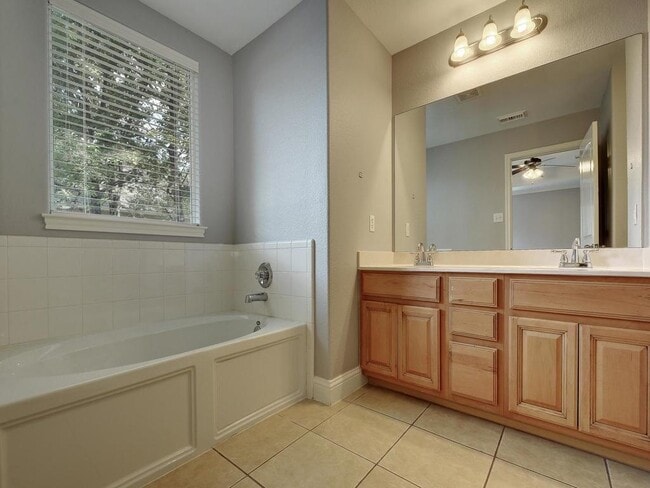 Building Photo - 6016 Wilcott Ct