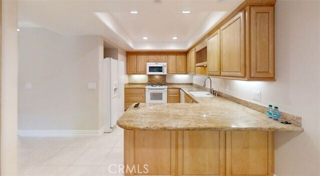 Building Photo - 2607 Vista Ornada