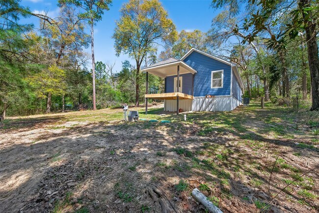 Building Photo - 154 Lakeview Dr