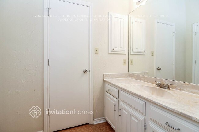 Building Photo - 3703 Clover Hill Ln