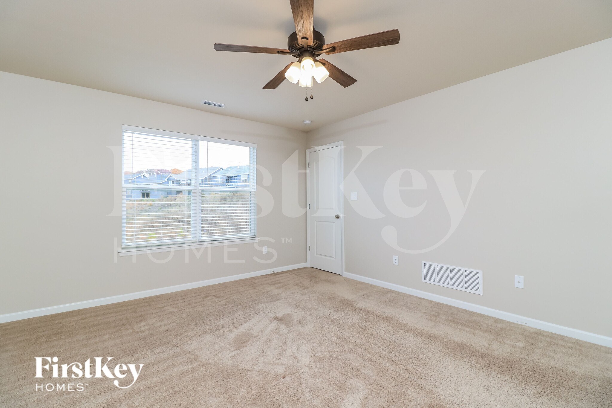 Building Photo - 2668 Winding Valley Dr