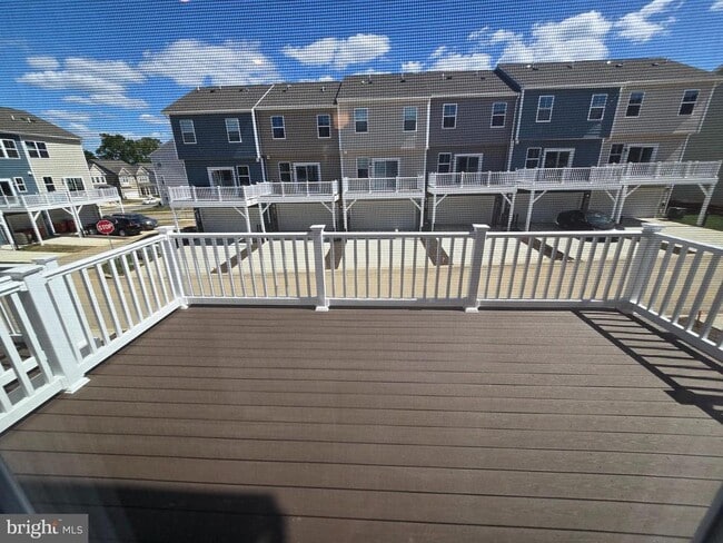 Building Photo - 354 Watercourse Dr