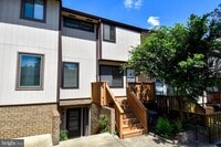 Building Photo - This home offers the perfect blend of modern updates, practical features, and unbeatable proximit...